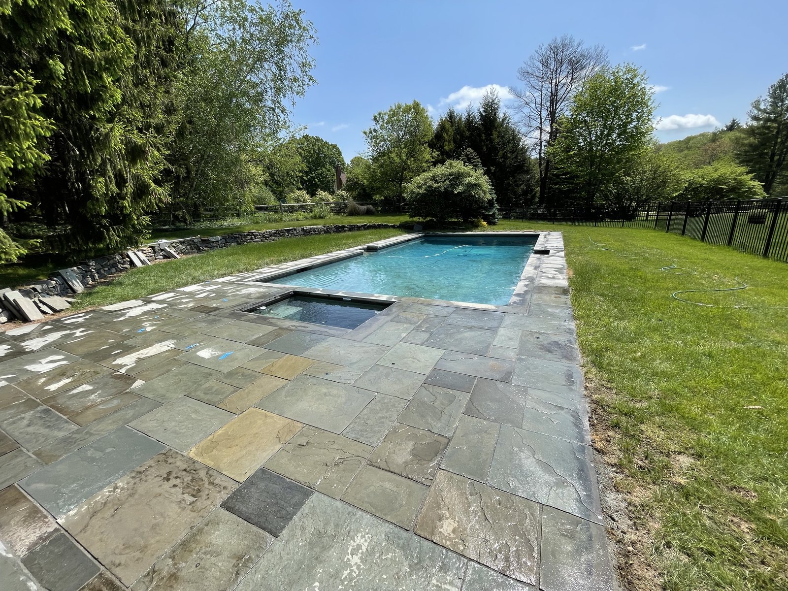 Natural Cleft Full-Color Bluestone Pool & Hot Tub Patio — Sherborn, MA